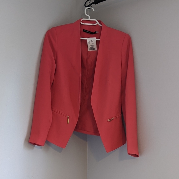 Ivanka Trump Red Blazer - Picture 2 of 6